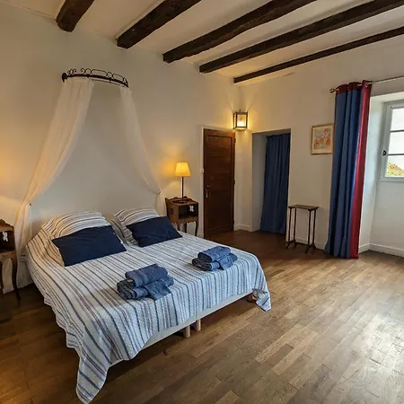 Château De La Tour Du Breuil 3* Le Breuil (Charente)
